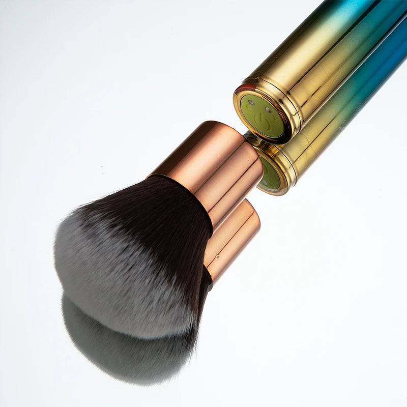 Quusvik - Women's makeup brush vibrator egg jerk masturbator - Quusvik