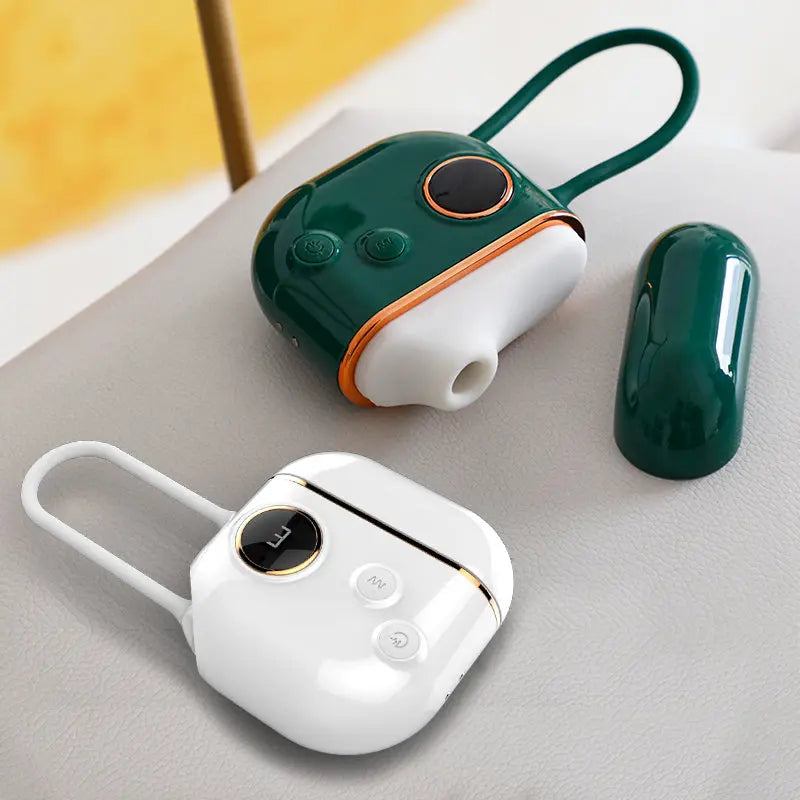 Quusvik Women's Sucking Vibration device1