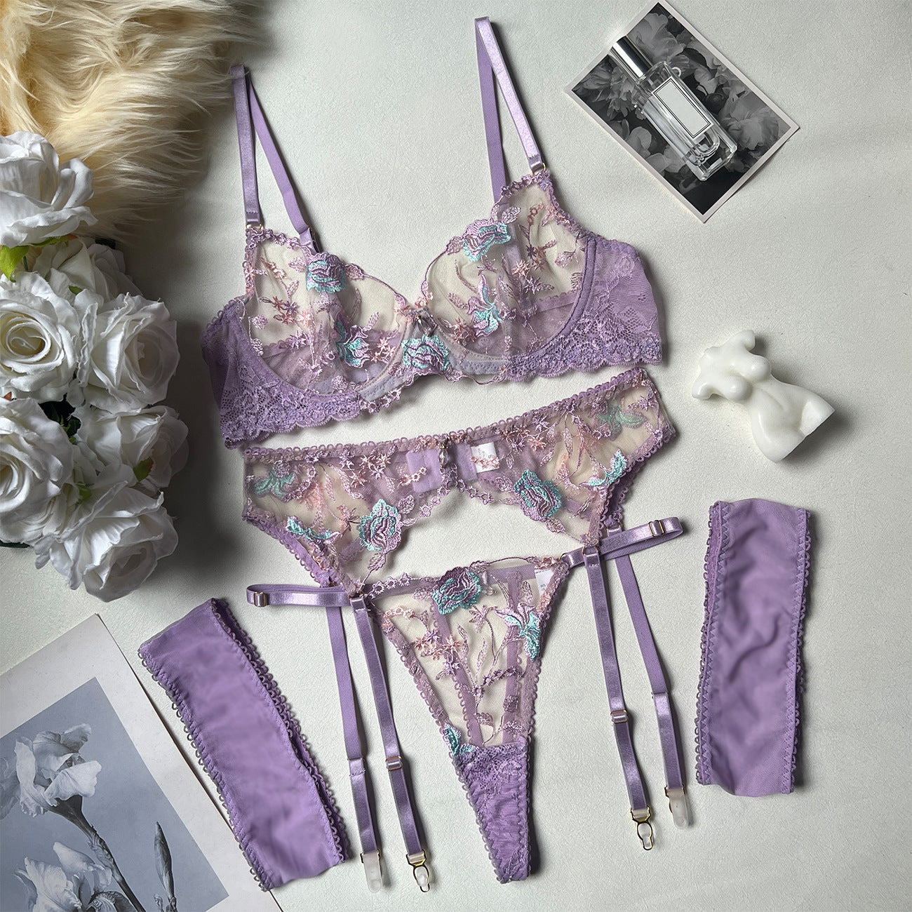 Sensational 4-Piece Lingerie Kit Floral Embroidered Underwire Gorgeous G-String with Garter Belt