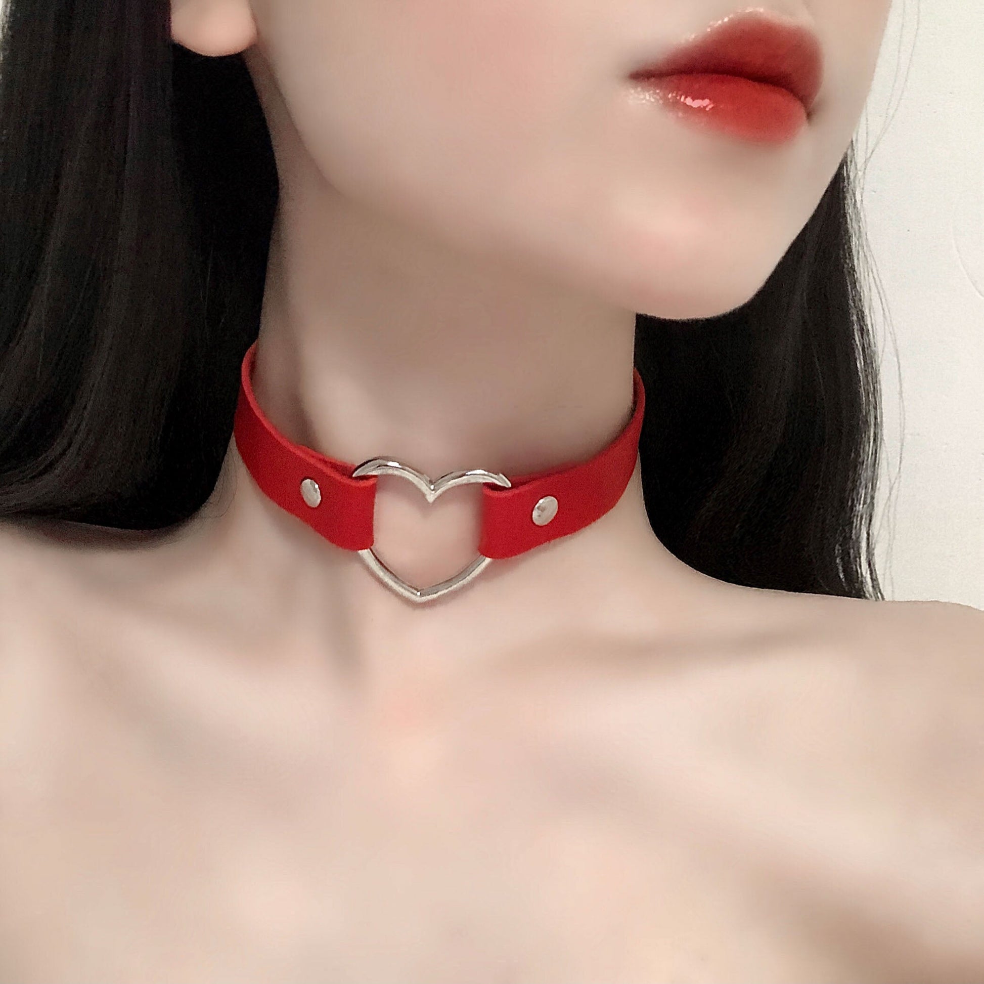 P-63 Punk leather peach heart collar4