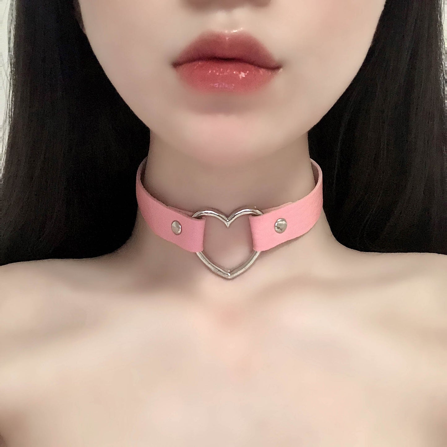 P-63 Punk leather peach heart collar3