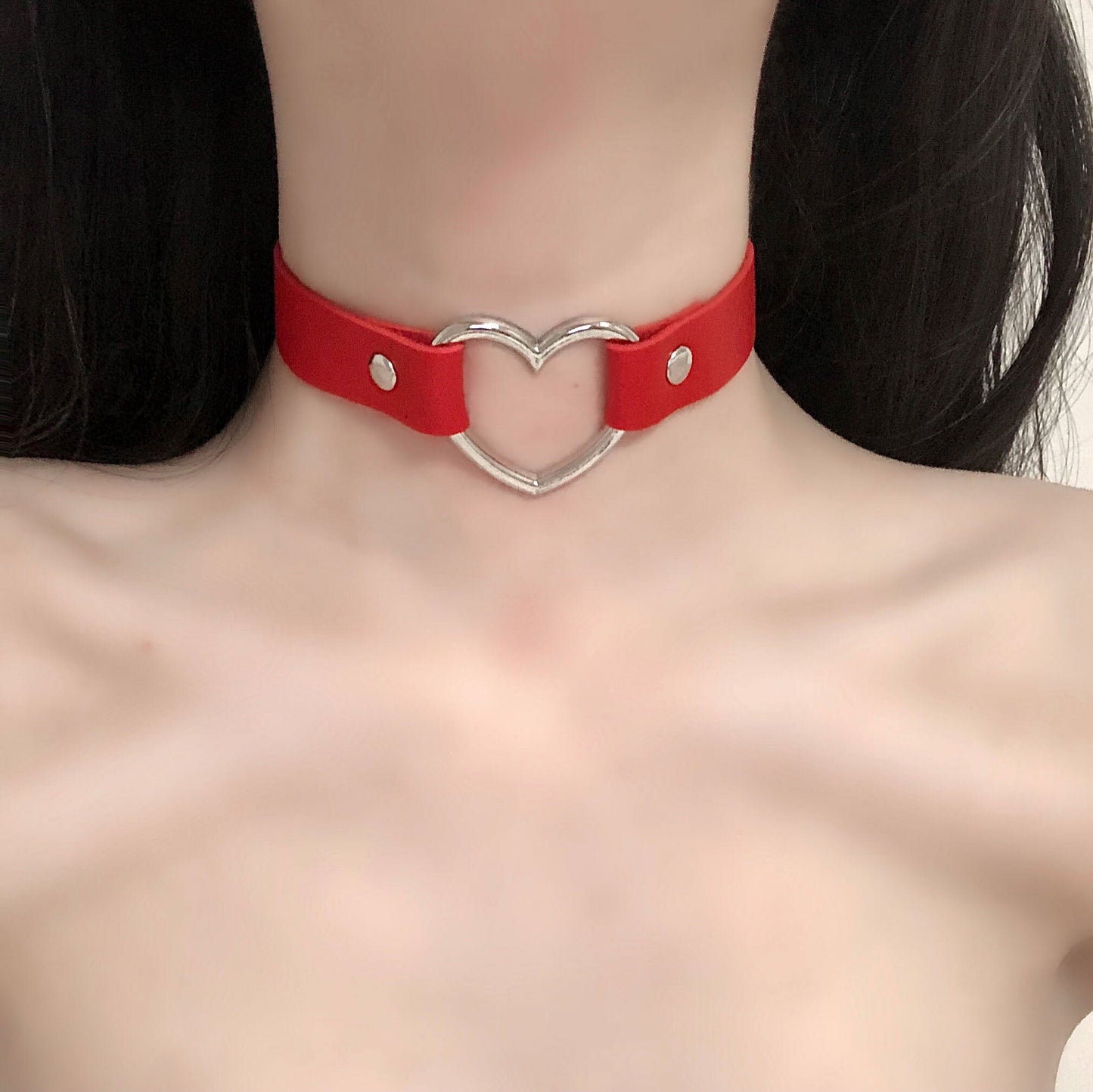 P-63 Punk leather peach heart collar0